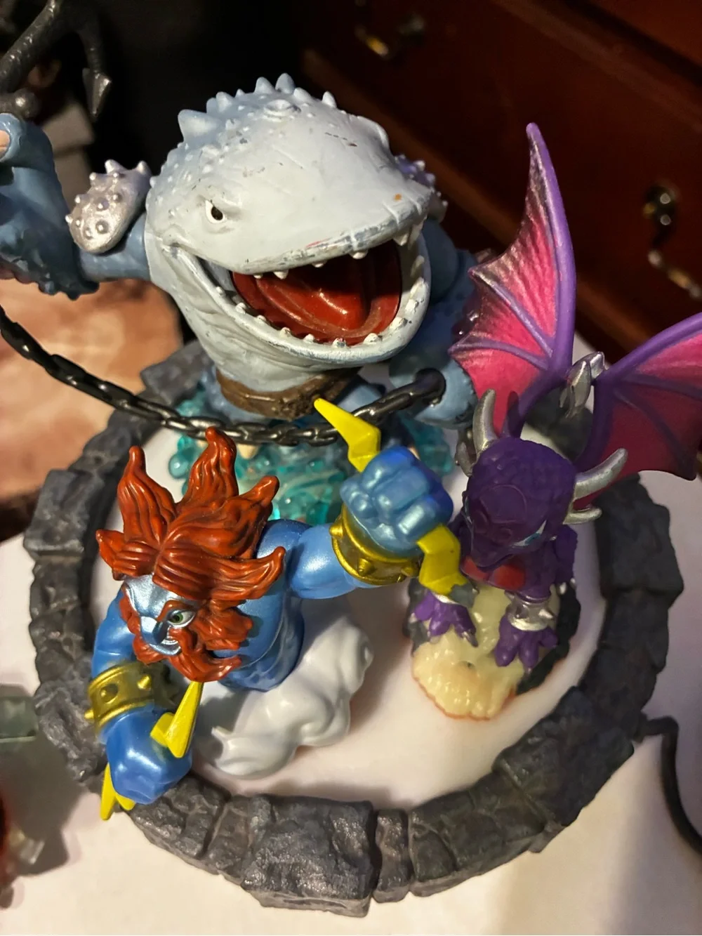 #448|Sky landers Fantasy figures 4 giants, 9 Action Figures w base, need disc